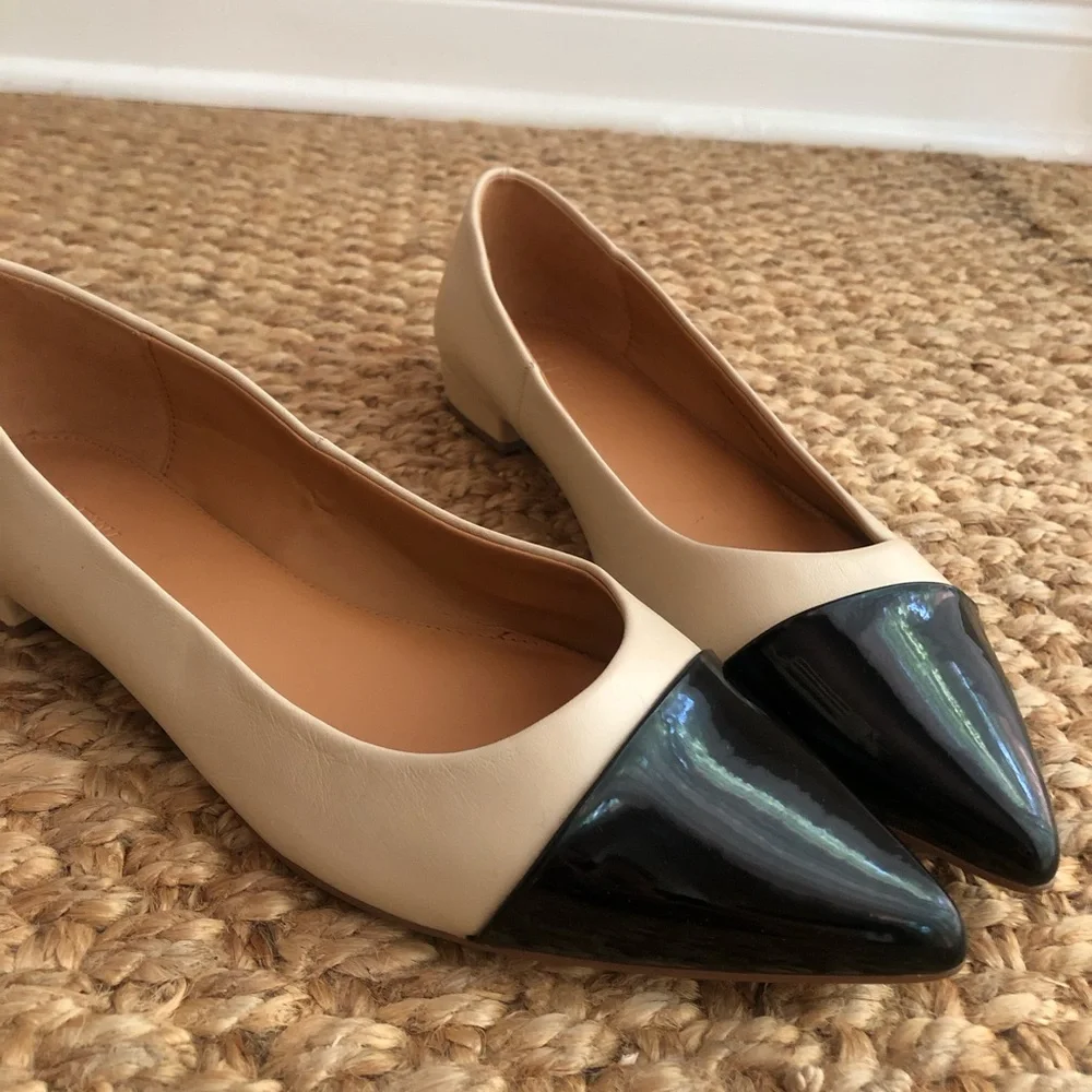 New: J Crew Marina leather pointy cap-toe flats. Size 9.5